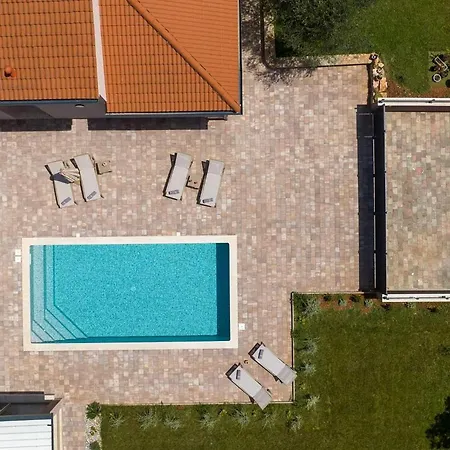 Gallesano Tatil Evi